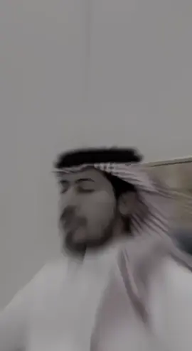 عناد الشيباني👌 يرفيقي لاتزعلك.  خيبات الظنون خايف  قلبك من الحزن يلقى مصرعه. #قصايد_شعر_خواطر #عناد_الشيباني #سفر_الدغيلبي 