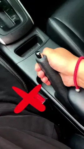 90% of guys don't know how to park properly#tiktok #howto #cartok #car #automotive  #driving  #skills  #knowledge  #fpy  #fyp  #tips  #foryou  #carsoftiktok