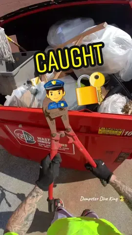 Chased off and caught by employees with bolt cutters found 😆 🔐  #dumpsterdiveking #dumpsterdiving #longervideos #scary #fyp 