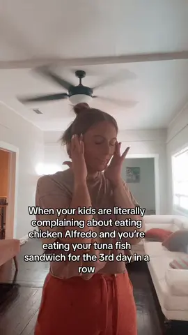 Gotta do it for that hot mom life 😪😭