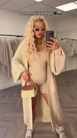 So easy for the transitional season🌧️✨ #longmaxicardigan #summersale #sale #shapewear #thatgirl #summervibes #cardigan 