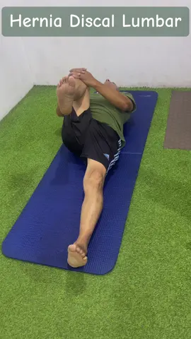 Abordaje fisioterapéutico para un paciente con Hernia Discal Lumbar, con ejercicios de esfuerzo intermedio, recordar que la dosificación tiene que ser realizado por un profesional. #fisiojona #fisioterapia #herniadedisco 