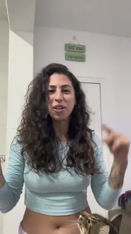 Dicas pra puxar assunto nos apps de relacionamento irmãs  #CapCut #foryoupage #fyp #fy 