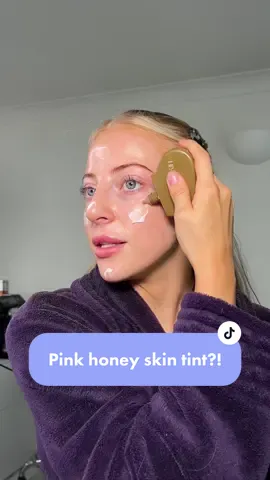 I can’t even explain how lightweight this feels…🫢 #pinkhoney#trendingmakeup#skintint#summerskin#newmakeup 