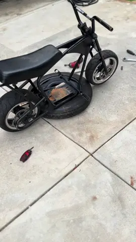 Just a mock up with the x18 wheels. Gonna be the hardest 301 on tiktok. #301cc #monstermoto #predator301 #minibike 