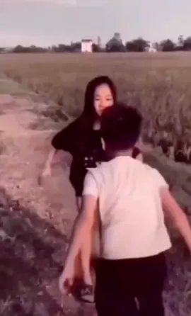 CEO of GERDNANG welcome Mr. Tran 