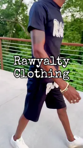 I’m RAW in real life 💪🏾 @RawyaltyClothing #rawyaltyclothing #rawyalty #rawhoodies  Use the code WALTD86THREE20 for discount at checkout!👇🏾👇🏾👇🏾 https://spn.so/0kdqu11s