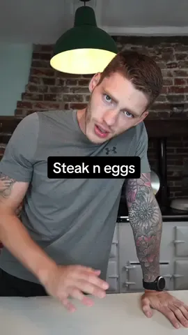 Someone say steak & eggs? 💪🏼 Aga wasnt to temp so the steak just wasnt hitting as nicely as it could, but we move! This is a great way of focusing on satiation. High fat, high protein, high nutrients - a great lunch if youre going to be pretty stagnant at your desk or working Carbs of course are abso soundo, but you can move them around your day to make use of the fast energy at specific times Lavvvv it