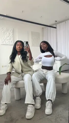 Twinning in the new @jdwomen @puma.uk 180s ✨ #ad #PUMA180 #JDSports ✨ #fyp #sisteroutfits 