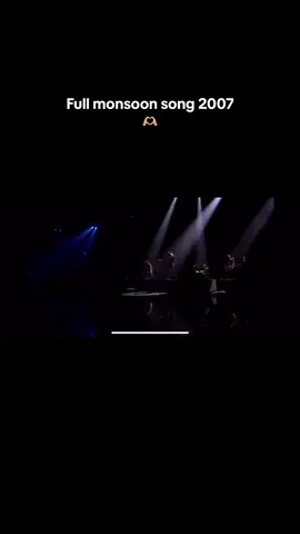 This concert was so cool i loved the rain #2000s #tokiohoteledit #gustavschäfer #tomkaulitz #billkaulitz #georglisting 