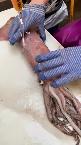 how to clean a headshot octopus  #fypシ゚viral #fypシ 