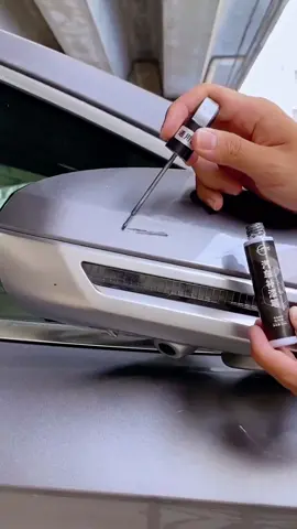 car touch up pen paint change the original paint color.#cars #automobileaccessories #cargoodthing #carlifestyle #touchuppaint 