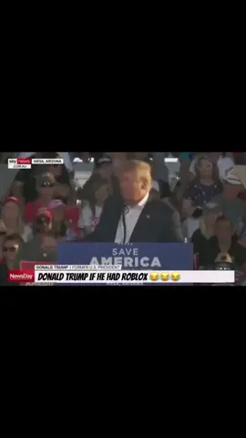 Trump if he played roblox#presidentmeme #trumpmeme #roblox 