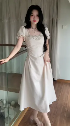 Đầm dự tiệc siuu chanh sả #LearnOnTikTok #viralvideo #tiktokshop #xhtiktok #fashiontiktok #thoitrangnu #CapCut #vayxinh #vayxinhmoingay #flypシ 