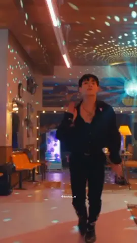 buổi concert trên vũ trụ cùng Jeon Jungkook =)) [ib: @y0urfavstay] #jungkook #foryou #viral #xuhuong #fyp #xyzbca #xh #jin #suga #jhope #rm #jimin #taehyung #bts #funny #dâu🧸 