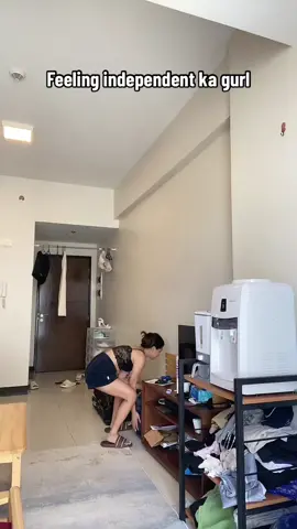 Pahirapan mo sarili mo 😂