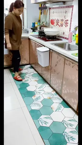 So beautiful kitchen mat bathroom mat #floormat #floor #lapik #lapikkaki #deko #alaskaki #bilikair #dapur #ruangtamu #kekalsihat #FreeYondOpen #berandatiktok  #foryoupage