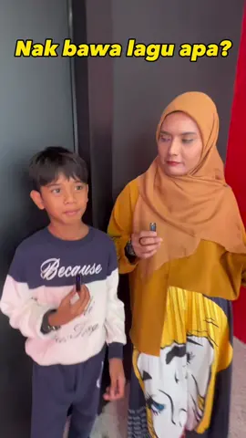 Baru-baru ni min terserempak @imandarwisy2110 @Imandarwisy kat@RTM Malaysia Official 😃 Dia tengah buat persiapan untuk Separuh Akhir Bintang Kecil 2023. Eh dia nak nyanyikan lagu apa nanti? #klfm972 #rentakinteraktifkota #klfm50tahun #imandarwisy #bintangkecil2023wpkl #bintangkecilrtm2023 #debaranbintangkecil2023 