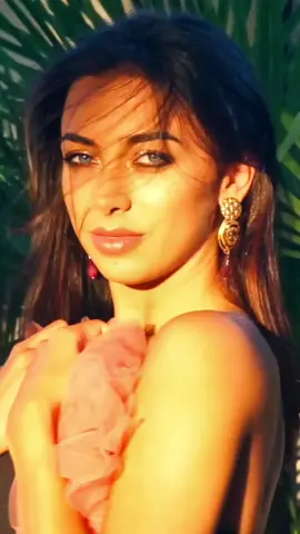 You lookin 👀? #fyp #makeup #transition #foryou 