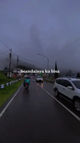 Luapin aja capenya di komentar #CapCut #keisyalevronka #takpantasterluka #tawangmangu #karanganyar #sadvibes #overalay #liriklagu 