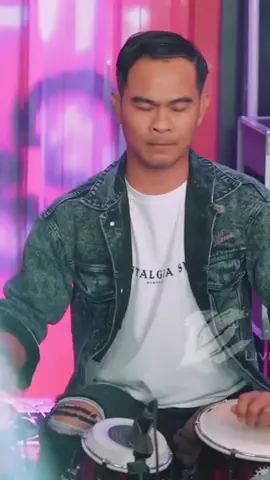 Rasah mbok angen-angen, Wong sing mbiyen ngalarani🤕Jajalen Aku - Gilga Sahid (Dc Production)#jajalenaku #gilgasahid #dcmusik #dcproduction #dennycakanan #koplodangdut #dangdutkoplo #musikfyp #musik_mu #fypmu #fypmusik #lagufyp #lirikmusik #musicfyp #musikkita #maspen76_ #purworejohits 