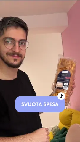 Non fate la spesa quando avete fame perchè finite a bere il pink guava #svuotaspesa #haul 