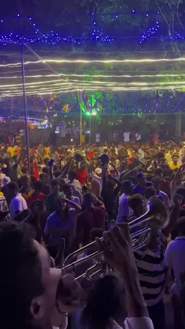 දෙවිනුවර භීෂනය ❤️💪 #kawadi2023 #kawadi #අපේගම #onemillionaudition #viral #for_you_page #දෙවිනුවර_අපි #කාවාඩිය #කාවාඩි #devinuwara 