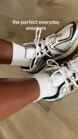 these are so comfy!!! #newbalance #newshoes #comfy 