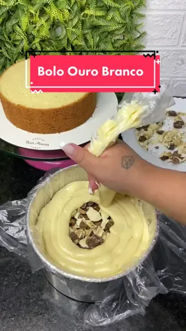 Vocês gostam de ouro branco? #foryou #viral #cake #fyp 