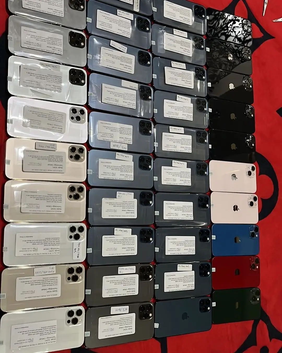 Ngopi sambil transaksi❤️‍🔥#iphonetricks #vianstore_id #cashondelivery #iphone #iphone11 #iphone11promax #iphonemurah #iphonexr #fyp 