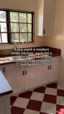 I think about what my kitchen use to look like before it got “renovated” by my old landlord #interiordesign #vintagekitchen #sadbeige 