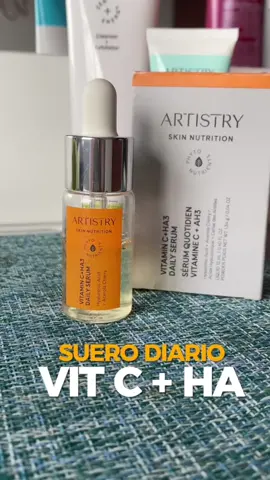 Suero Diario de Vitamina C + Ácido Hialurónico 3 by Artistry! ✨ Prueba nuestro producto estrella comprobado dermatologicamente para prevenir la aparición de líneas de expresión y manchas, gracias a sus concentraciones y a su efecto antioxidante.  Aplica de 4 a 5 gotas en tu rostro, y en un mes notarás la diferencia. Es uno de los Tratamientos Intensivos favoritos de nuestras clientas! 😍 ¿Qué esperas para probarlo? 👀 👇🏻 #vitc #acidohialuronico #manchas #lineasdeexpresion #artistry #vitc+ha3 #artistrystudio #amway 