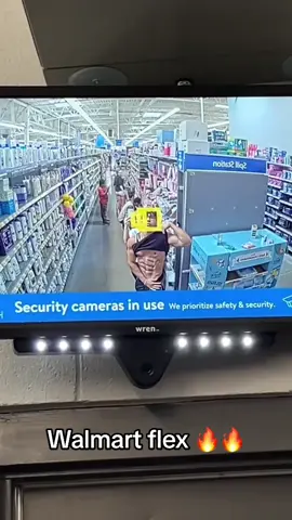 walmart cameras stay blessing (@Luis Credes) #flex #flexing #walmart #weightlifting 