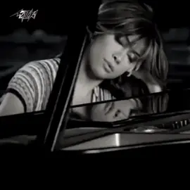 تعرف حتى وإنت بعيد قلبي معك♥️#شو_اخبارك #نوال_الزغبي #nawalelzoghbi #foryou#viral #fyp#explore #music #اعملوا_حركه_الاكسبلور 