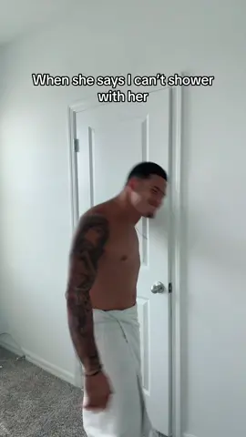 She’s missing out 🤷🏻‍♂️ #shower #showeringtogether #couples #fiance #relatable #Relationship #couplegoals #fyp #janieceandisaiah #foryou #couplecomedy 