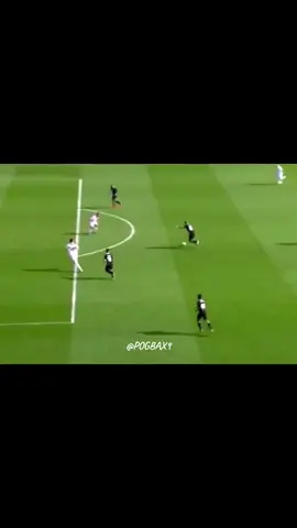 Fake shot pass thierry henry 🧠😎 #thierryhenry #henry #تيري_هنري #هنري #assist #pass #goal #goals 