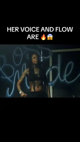 big topic is the hardest female rapper #rap #liveperformance #voice #femalerapper #sexxy #rapmusic #blowup #fyp #fypシ 