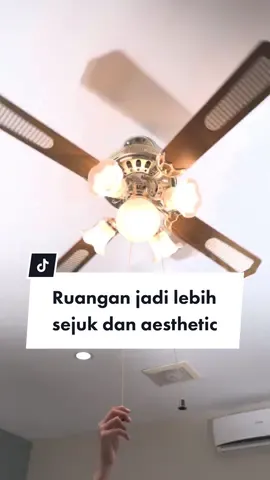 Yuk! Percantik ruanganmu dengan Ceiling Fan MCF52 - 305PB dari Maspion!  Angin sepoy - sepoy dari Ceiling Fan ini juga bikin ruangan jadi sejuk dan nyaman banget buat istirahat di siang hari ~  Cek produknya sekarang dibio! #lokalproduk #ceilingfan #kipasangin #authentic #aesthetic #homedecor #vintagedecor #maspion #produkunik #localpride #cintaiproduklokal #homeappliances #homedecor #decor #dekorruangtamu #ruangtamumewah #aesthetic #localproduct #localpride #kipasanginaesthetic #cintaiprodukindonesia #maspiongroup #tiktokshop 