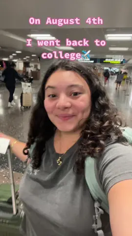 What a night… about to sleep on the 6 hour plane ride! #fyp #august4th #mammamia #collegelife #college 