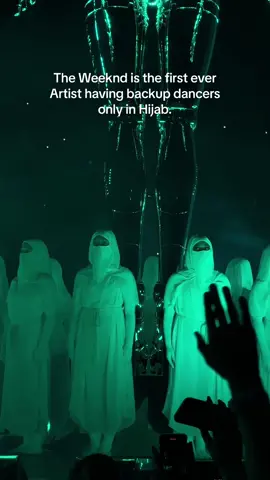 Biggest flex! 🔥 #hijab #abeltesfaye #theweeknd #abel #concert #afterhourstildawnstadiumtour #hijabi #dance @The Weeknd   