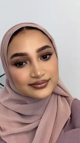 Eyeshadow tutorial #zayebeautymakeupschool #zayebeauty #makeup #makeupartist #lattemakeuplook 