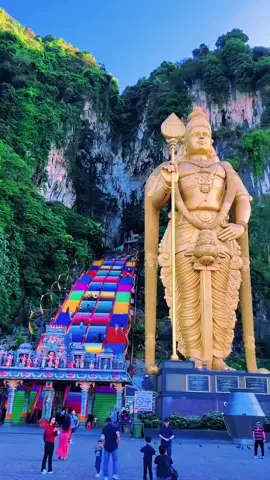 Batu Cave Vibes 👍✈️🇲🇾#batucave #malaysia #places #videography #foryou 