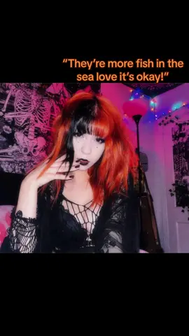 It brutal out here y’all.. #goth #gothgirl #gothtea #fyp #morefishinthesea 
