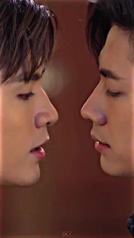 lo de la camisa no me la sabía 🫠 #lawsofattraction #lawsofattractionep4 #lawsofattractionseries #lawsofattractiontheseries #lawsofattractiontheseries #tinchan #jamfilm #seriesbl #bl #boyslove #foryou #parati #fyp 