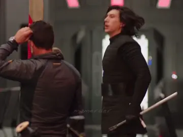 🤭 #adamdriver #adamdriveredits #adamdriverstan #behindthescenes #kyloren #kylorenedit #kylorendaddy #bensolo #bensoloedit #bensolodeservesbetter #starwars #starwarstiktok #theforceawakens #thelastjedi #theriseofskywalker #foryou #foryoupage #fyp #fypシ 