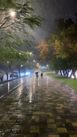 #ابها في ليلة مطـر ..☔️🤍#fyp #explore #foryou 