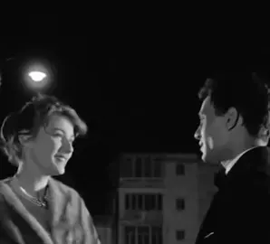 هي كانت إزاي الغِنوه ؟ بتلوموني ليه ؟  #explor  #عبدالحليم_حافظ 