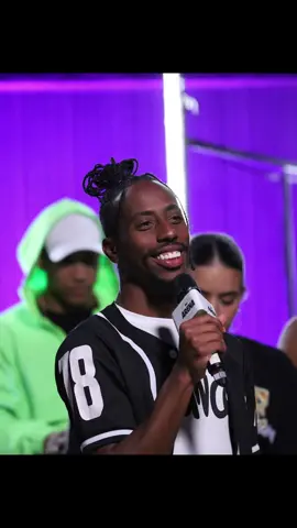 Gustavo Santos ❤️  Um artista verdadeiro é um heroi sem armadura . Se expoe de corpo e alma se entrega . Seu coração é do tamanho do mundo . De olhar profundo, mergulhado na incomprensão do ser . Leticia Del Rio . #fitdance #Deeamteamfitdance 