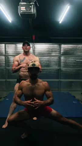 Welp 😂😂😂 #fyp #homegym #partner #workoutpartner #GymTok #pose #posing #zachbryan @HanShotFirst 