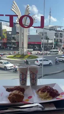 ở Long Xuyên nhìn phát biết ở đâu luôn =))) #CapCutFlex #LearnOnTikTok #longxuyen #longxuyenangiang #angiang67 #viewtrieudo #lotteria #chill 